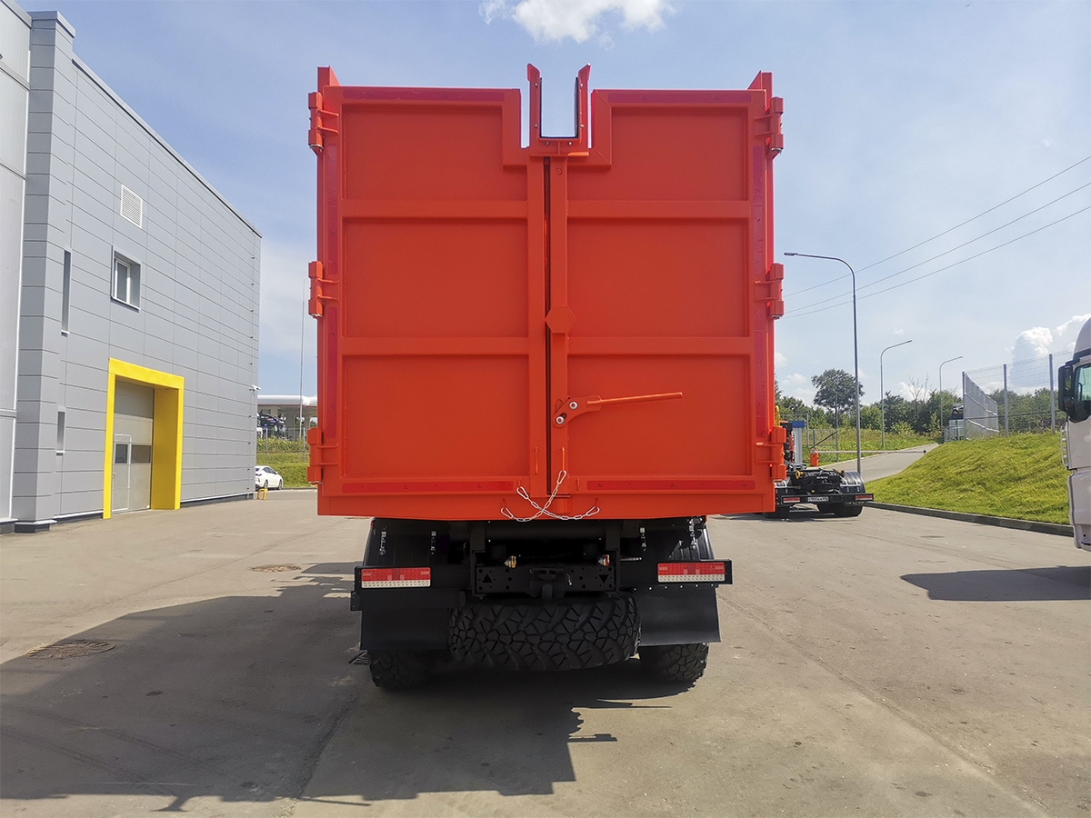 Ломовоз КАМАЗ 43118-48 с КМУ ВЕЛМАШ ВМ10-74М